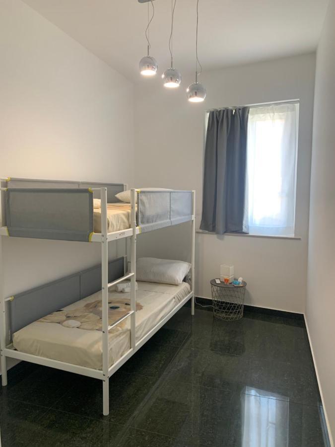 I Venti Hotell Brucoli Exteriör bild